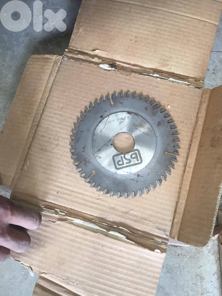 كونتينر اكسسوارات خشب 1