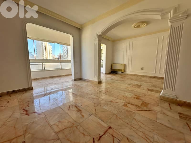 Apartment for Rent in Rawche – Beirutشقة للإيجار في الروشة – بيروت 0