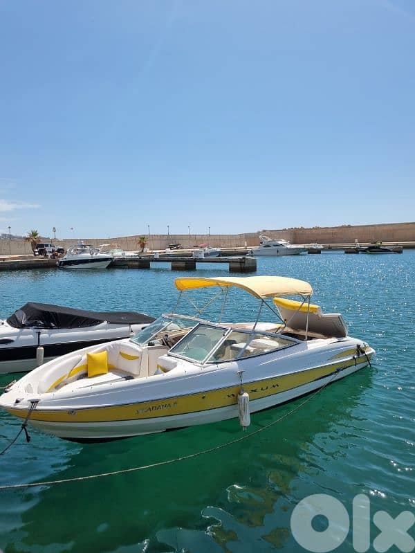 Maxum  well maintained. 5