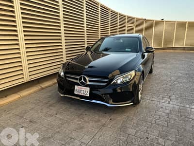 Special “C300 AMG” 2018 Exclusive package clean carfax