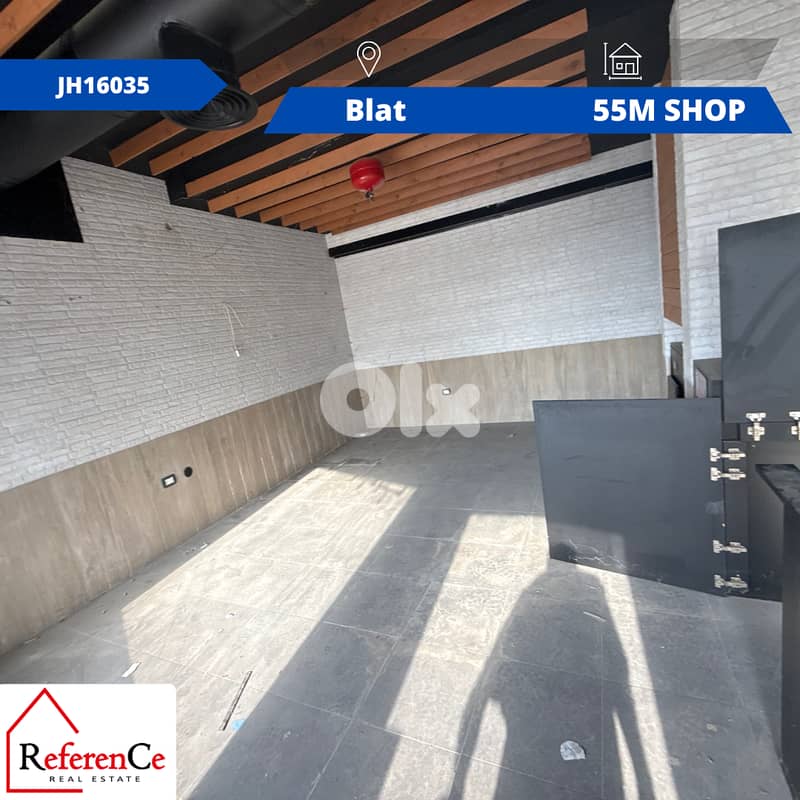 Prime location shop in Blat 0