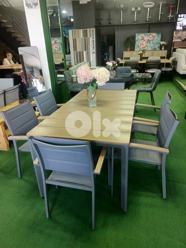 Aluminum table with chairs  عرض خاص طاولة الومينيوم مع كراسي 0