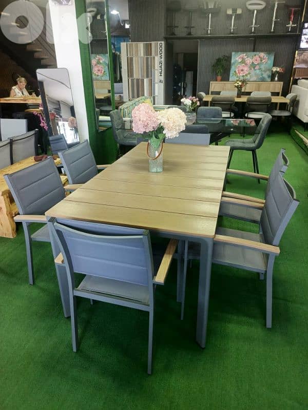 Aluminum table with chairs  عرض خاص طاولة الومينيوم مع كراسي 2