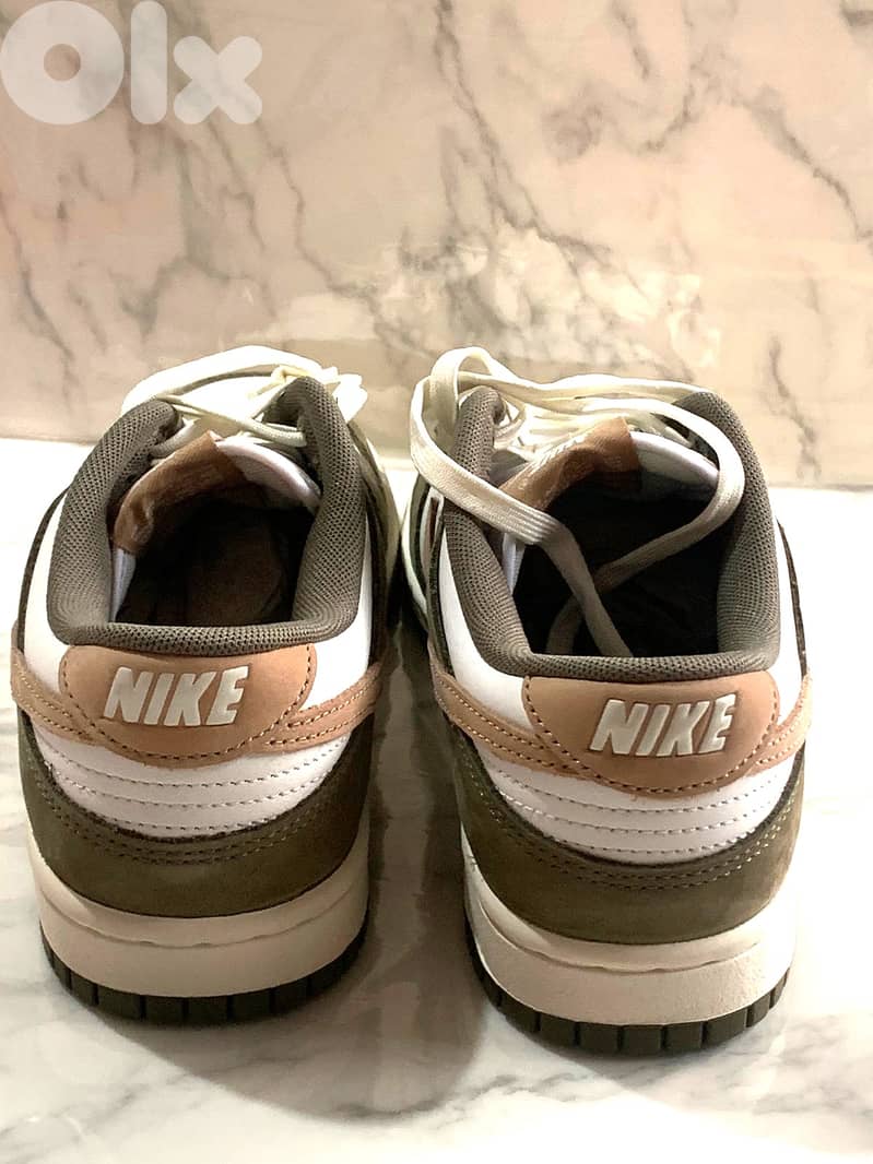 Nike Dunk Low Retro PRM Medium Olive - Size 41 5