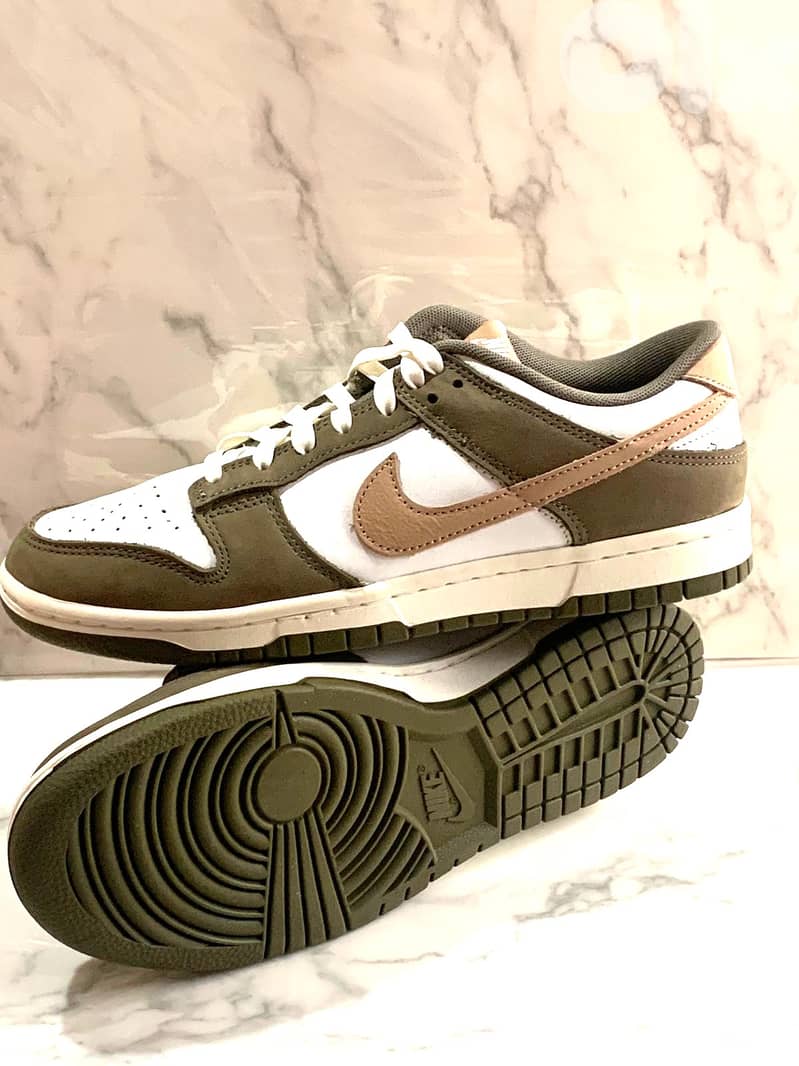 Nike Dunk Low Retro PRM Medium Olive - Size 41 6