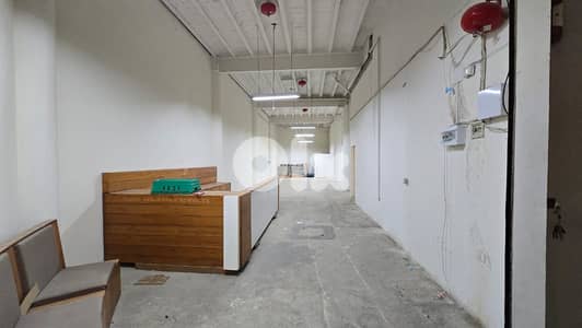 Warehouse with offices for rent