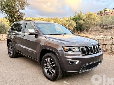 Jeep Grand Cherokee (clean carfax) tel:03040736