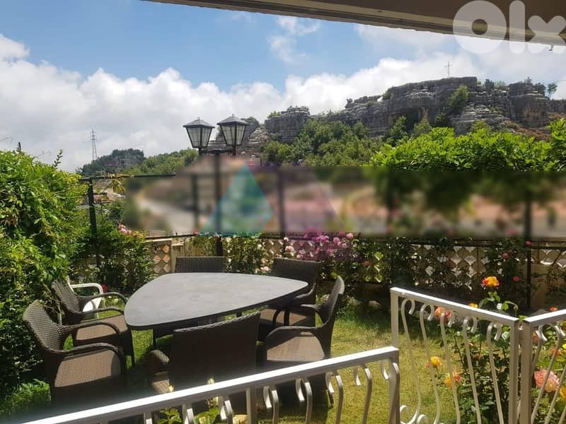 3 bedroom Chalet+Pool+terrace+view 4sale in Faytroun - شاليه في فيطرون 2