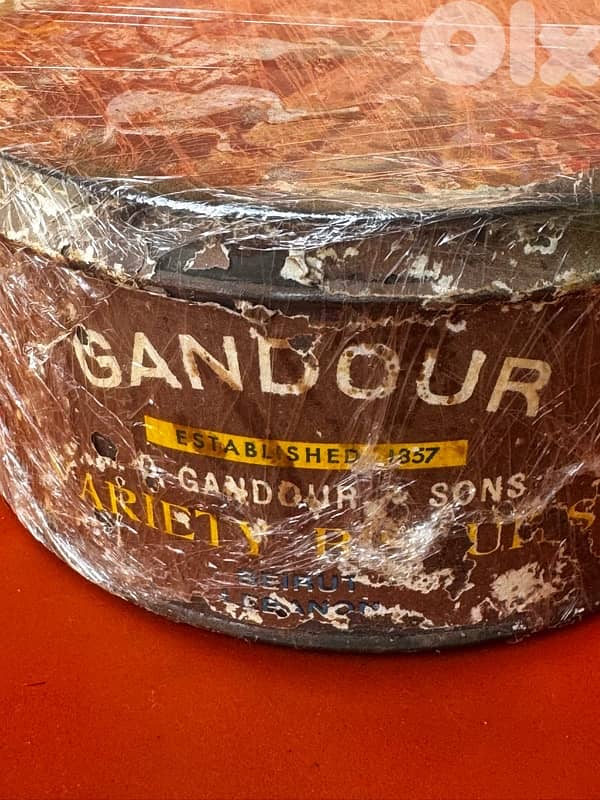 تنكة غندور. gandour tin box 1