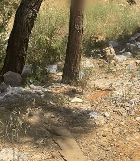 A 835 m2 land for sale in Oyoun Broumana - أرض للبيع في عيون برمانا 0