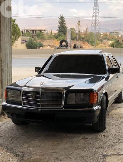 Mercedes-Benz S-Class 1989