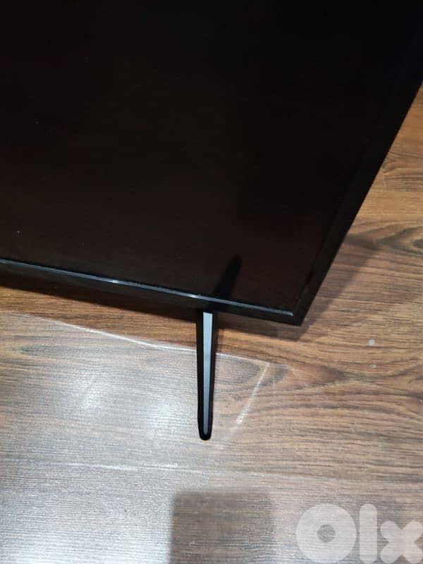 LG like new soura w sot Wala arwa3  tv made in Korea like with stand 12
