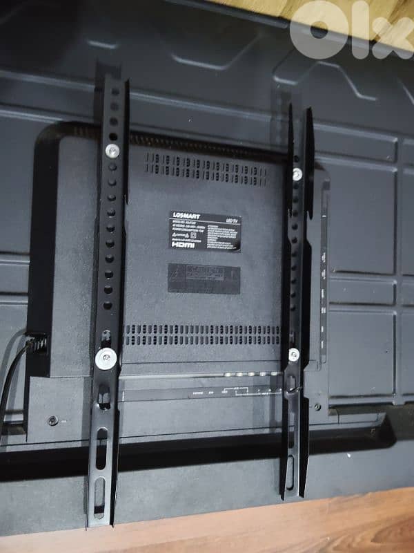 LG like new soura w sot Wala arwa3  tv made in Korea like with stand 14