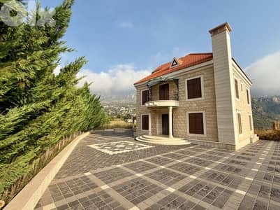 villa for sale in yanouh jbeil - فيلا للبيع في يانوح جبيل