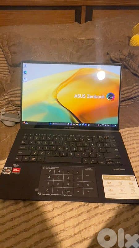 new never used laptop 3