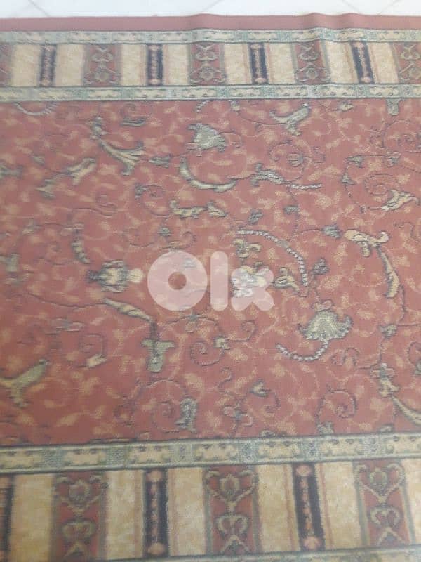 195 /126 سجادة حالتها ممتازة 0