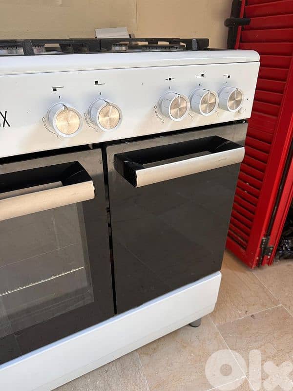 gaz cooker with oven 1