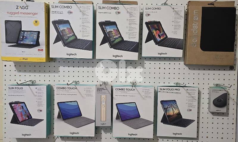 Logitech Combo Touch for ipad Pro 3-4 M1, M2 3