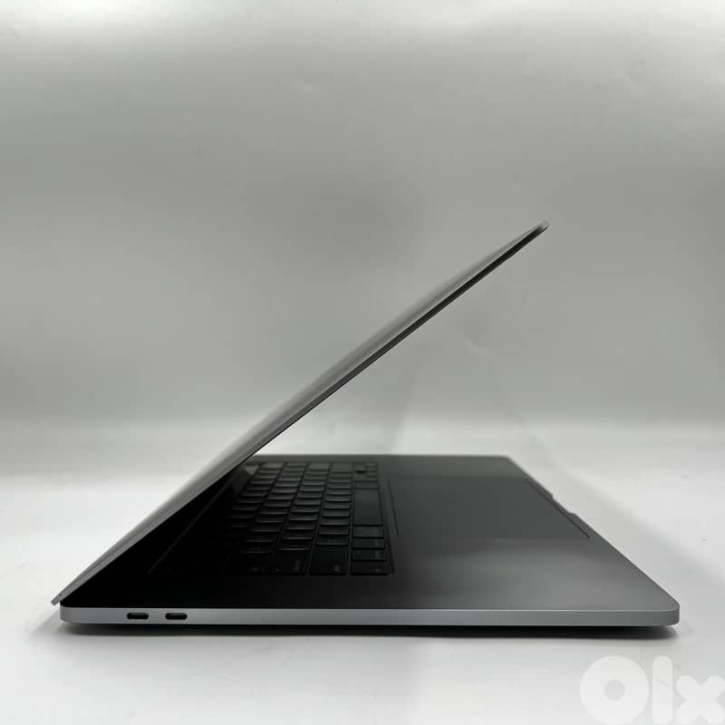 5058 Used Laptop Apple Macbook Pro 2019 A2141 2