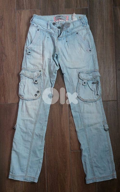 Pants & shorts (5 pieces)small size 6