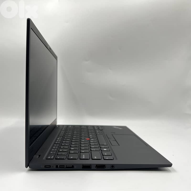 6079 Used Laptop Lenovo ThinkPad X1 Carbon Gen-8 7