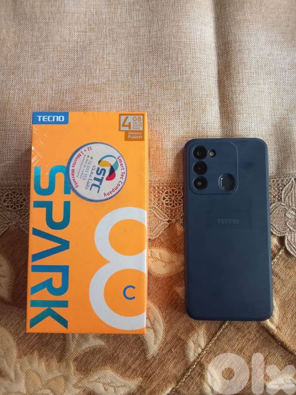 تلفون للبيع ماركة TECNO SPARK 8C شبه جديد مع علبتو السعر 60$ 5