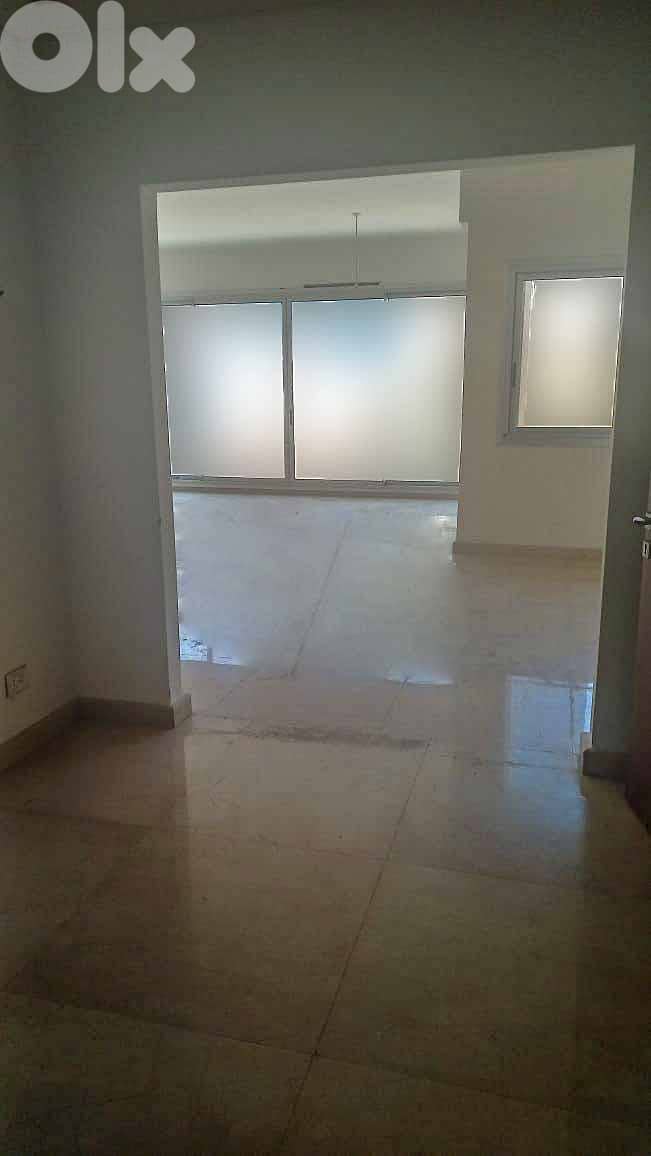SPACIOUS APT IN ACHRAFIEH PRIME (220SQ) 3 BEDROOMS , (ACR-246) 0