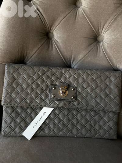 MARC JACOB’S clutch