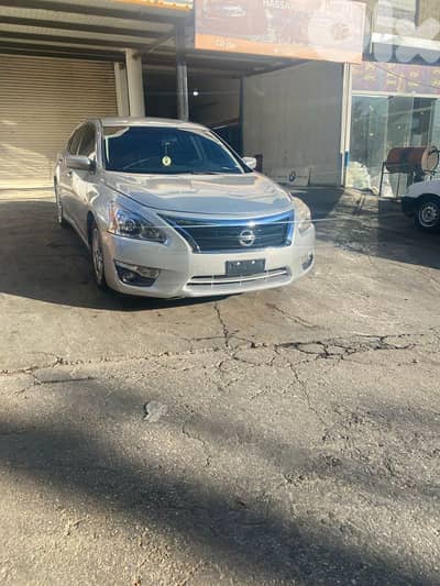 Nissan Altima 2015