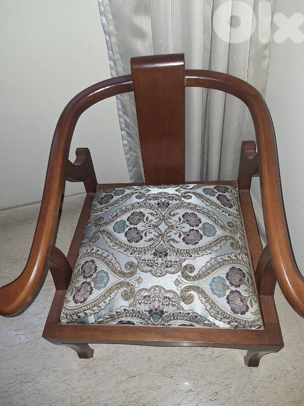 chairs for living room sold by 2 3