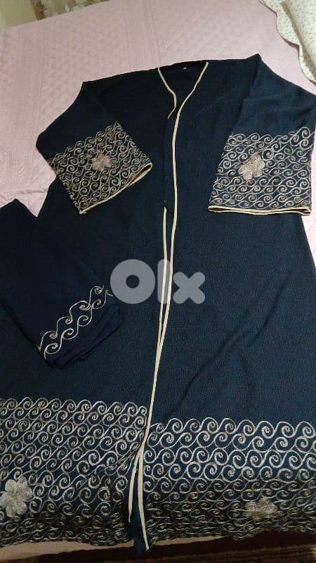 عباية خليجي روعة بس ٤ $ 2