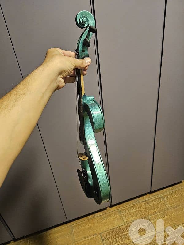 electric Stagg violin 2