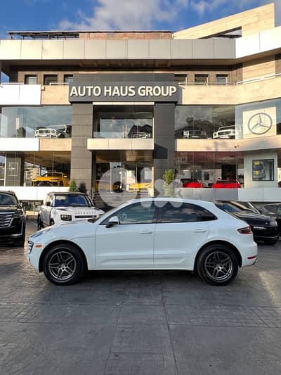 Porsche Macan 2017 !!!! Red Interior - Clean Carfax