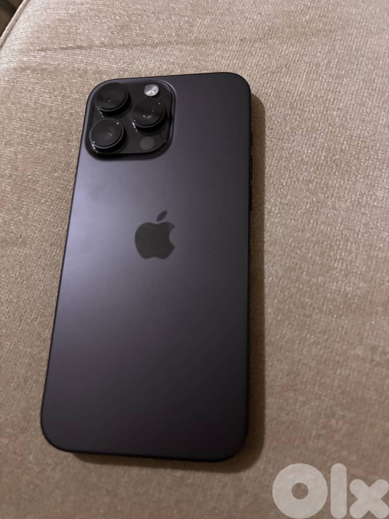 16 Pro max Like new 0