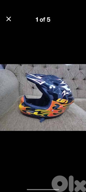Helmet t like new original 350$ now for 50$ only