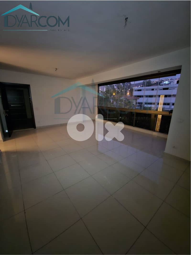 DY2900 - Jdeideh Apartment for Sale! 0