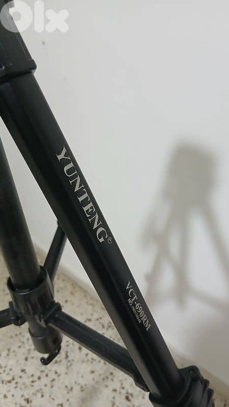 Tripod 1