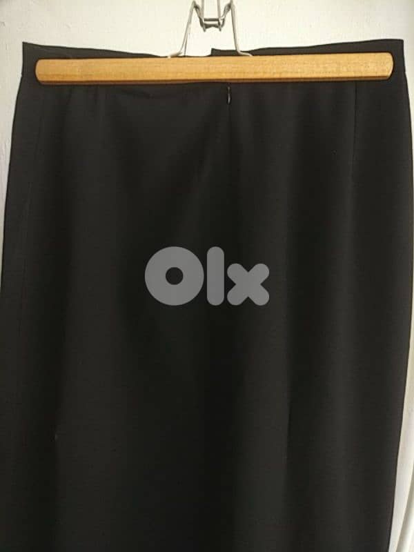 Black skirt - Not Negotiable 1