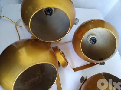 4 vintage spots - Not Negotiable
