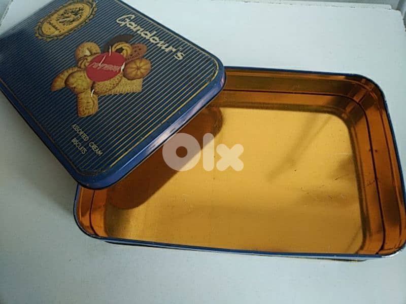 Vintage Gandour tin box - Not Netogiable 1