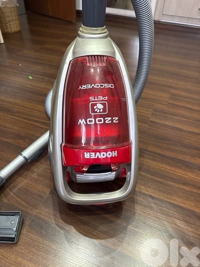 hoover bagless vaccum cleaner
