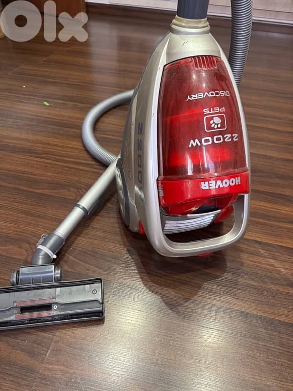 hoover bagless vaccum cleaner 3