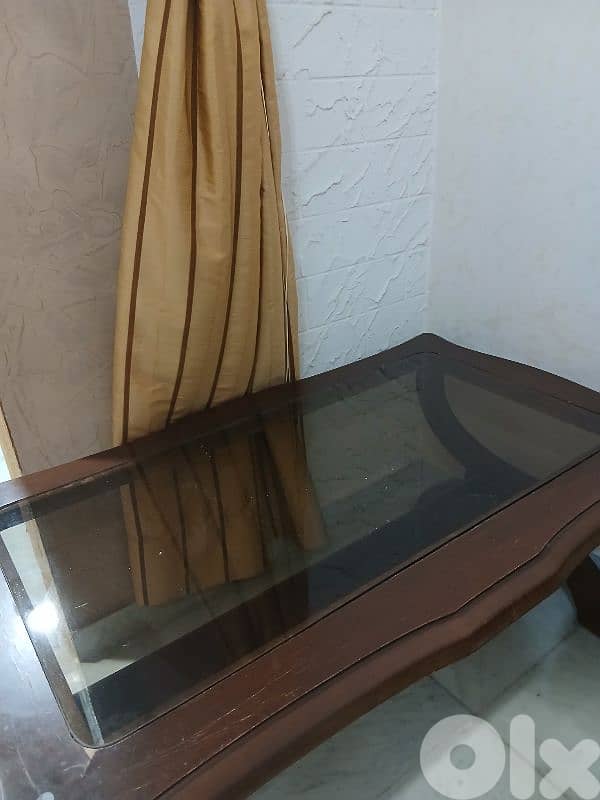 طاولة  صالون مرتبة 1