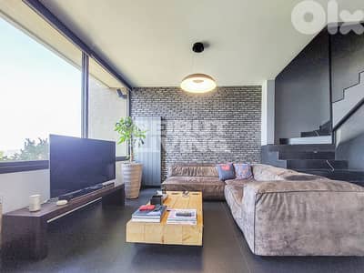 Fantastic Triplex | 2 Masters | Private Garden | Mountain View