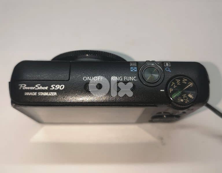 Canon Powershot S90 powerful digital camera 4