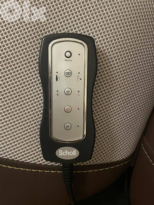 Scholl movable massage chair in perfect condition 3