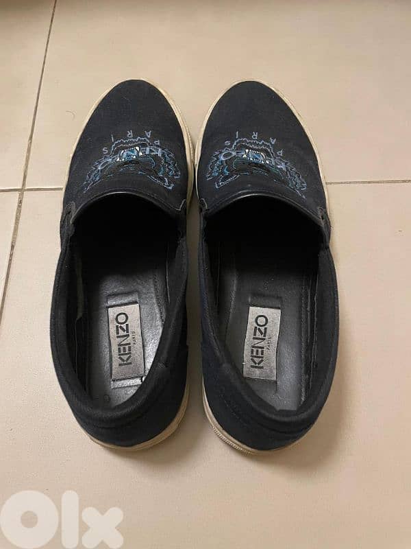 kenzo shoes in perfect condition in size 42.5 2