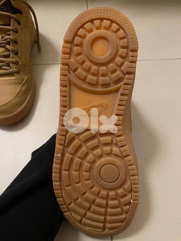 Nike shoes in perfect condition in size 42.5 1