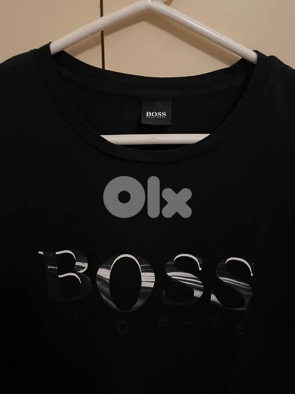 Boss T-shirt in perfect condition in size L 2