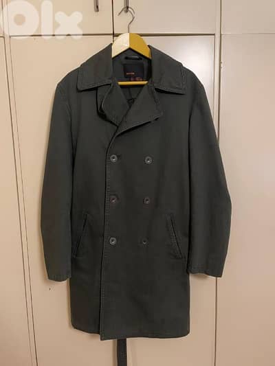 Zara coat in perfect condition size L